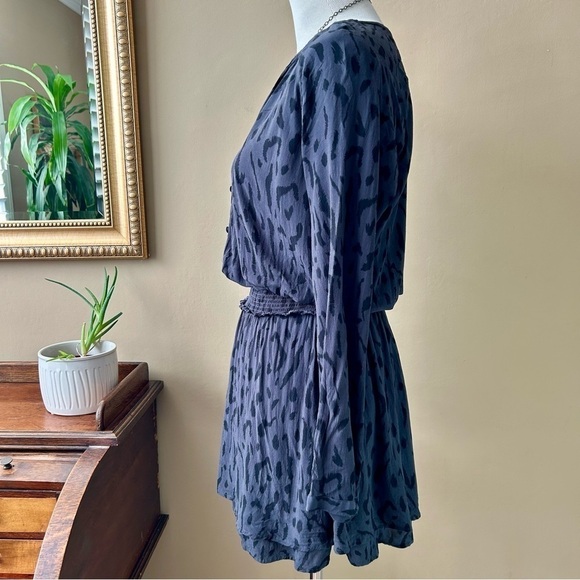 Rails Jasmine Long Sleeve Mini Dress Ash Gray Cheetah Leopard Print Smocked S - Picture 6 of 15